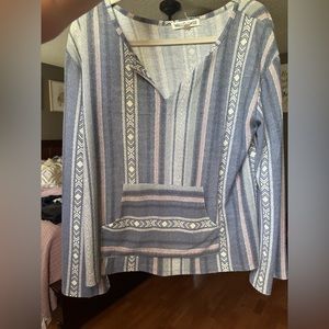 Wallflower Polester and Raton hoodie